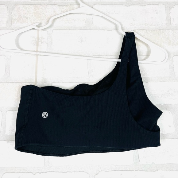 Lululemon Ribbed Nulu Asymmetrical Yoga Bra Size 8 with padding Black - Picture 10 of 16